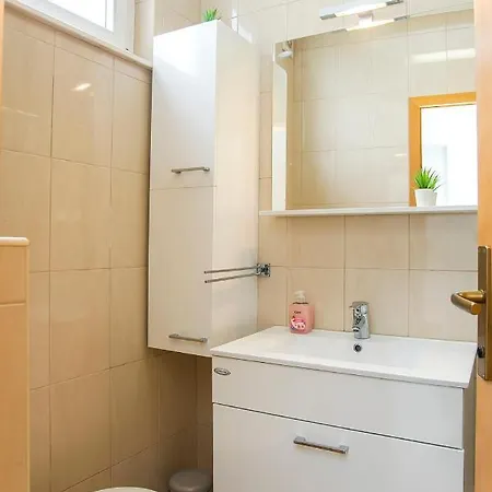Holiday House Lapis Vakantiehuis